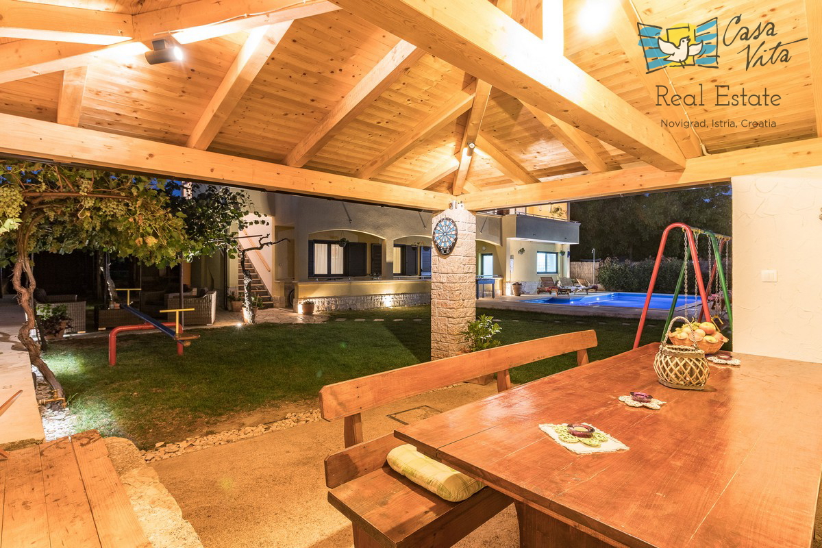 Prodamo samostojno hišo, Svetvinčenat, 650.000 €