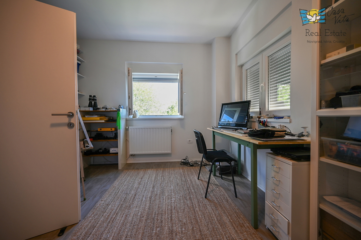 ISTRA, Umag - Samostojna hiša v okolici Lovrečice!