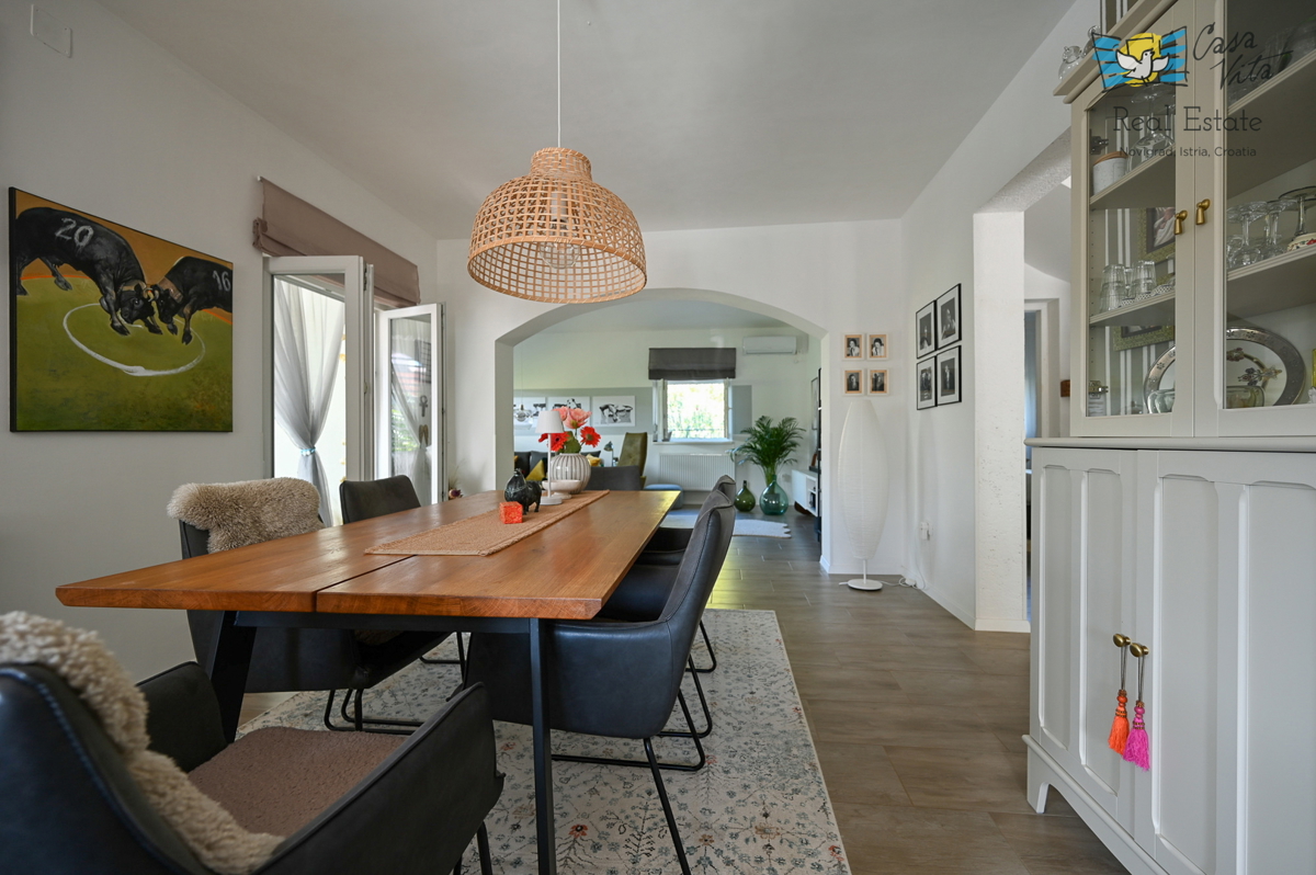 ISTRA, Umag - Samostojna hiša v okolici Lovrečice!