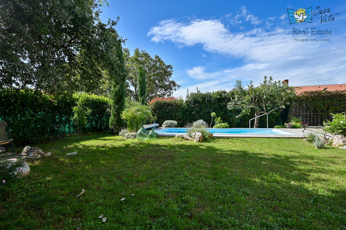 ISTRA, Umag - Samostojna hiša v okolici Lovrečice!