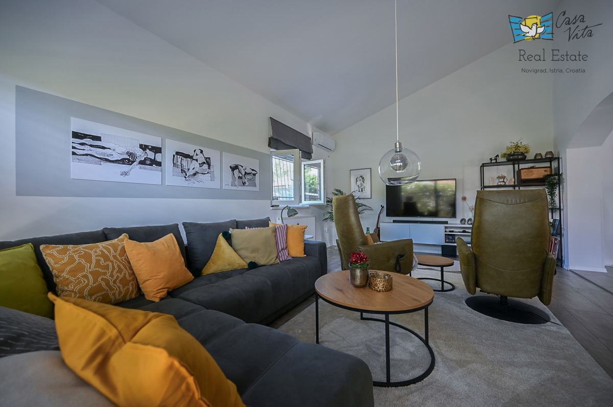 ISTRA, Umag - Samostojna hiša v okolici Lovrečice!