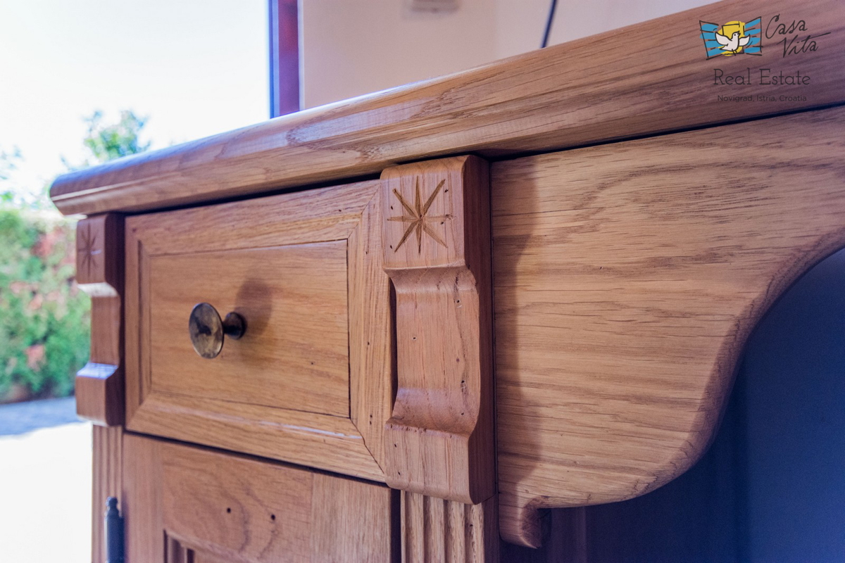 ISTRA, POREČ - Lep pritlični objekt v okolici mesta Poreč s čudovitim pogledom na morje!