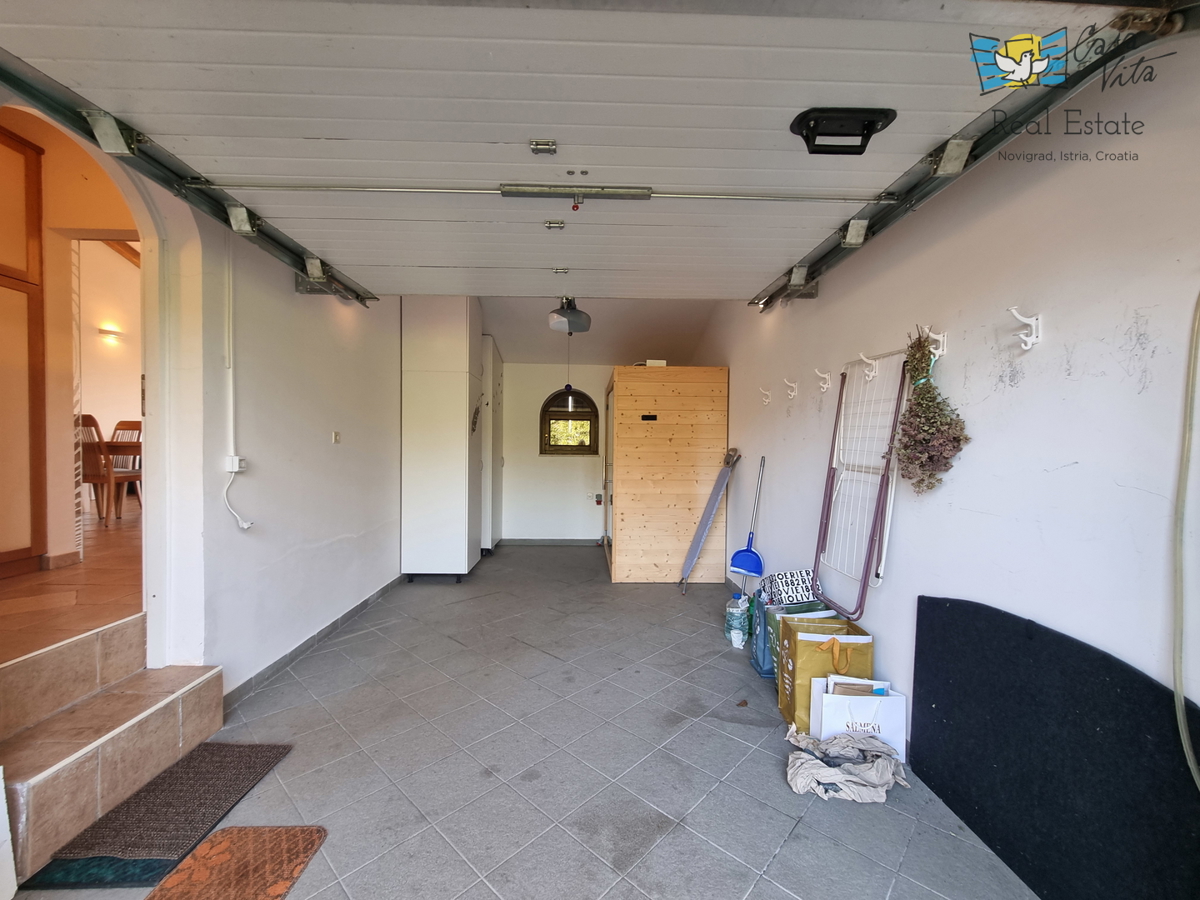 ISTRA, POREČ - Lep pritlični objekt v okolici mesta Poreč s čudovitim pogledom na morje!