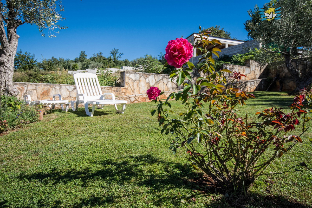 ISTRA, POREČ - Lep pritlični objekt v okolici mesta Poreč s čudovitim pogledom na morje!
