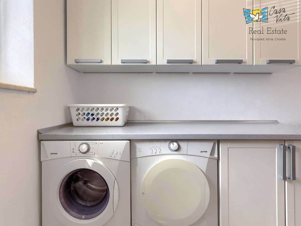 ISTRA, BUJE, Razkošna mediteranska hiša z velikim vrtom