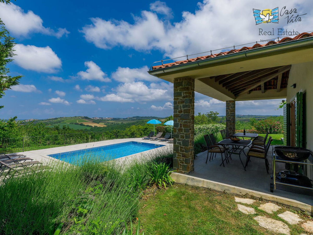 ISTRA, BUJE, Razkošna mediteranska hiša z velikim vrtom