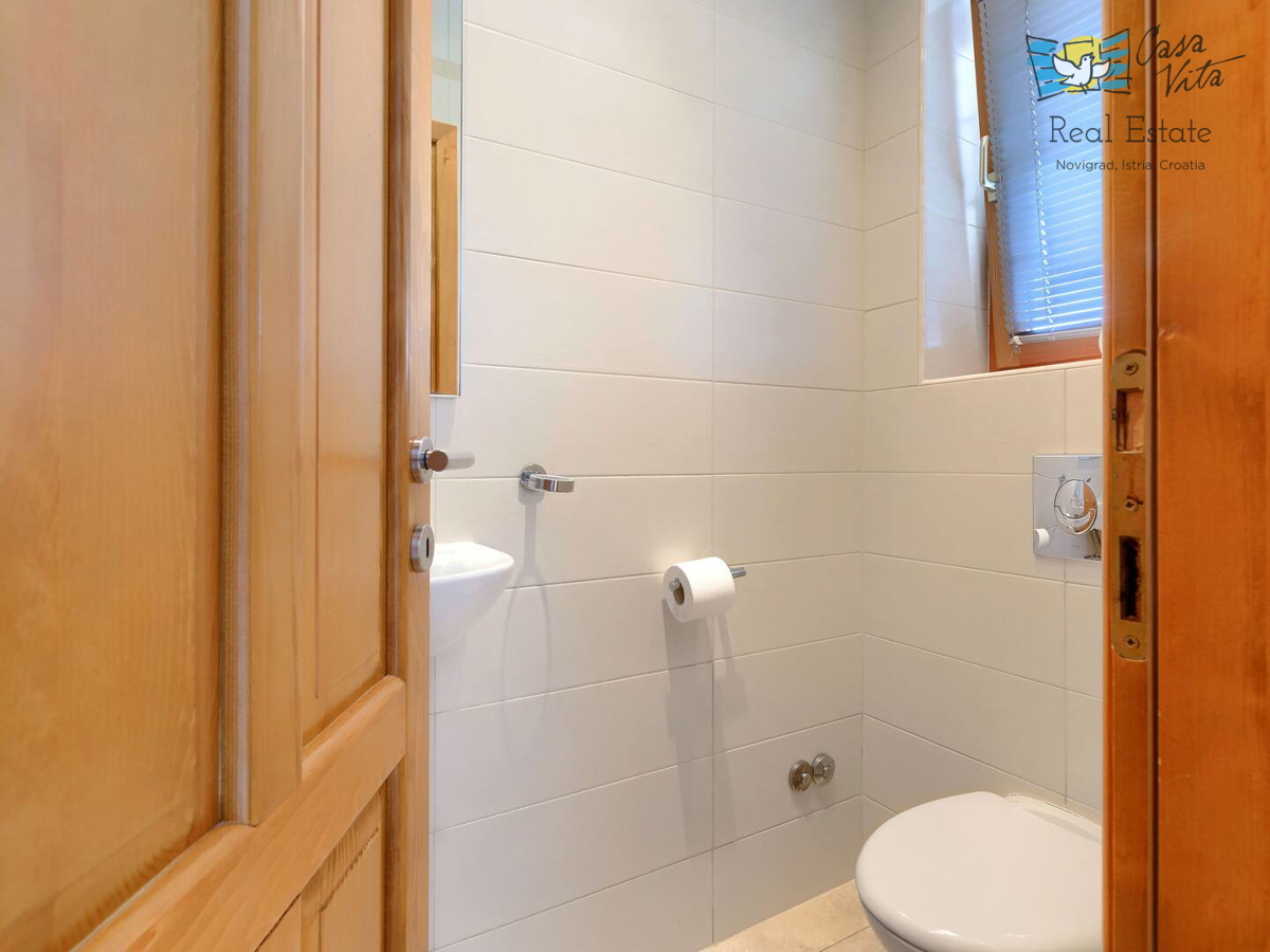 ISTRA, BUJE, Razkošna mediteranska hiša z velikim vrtom