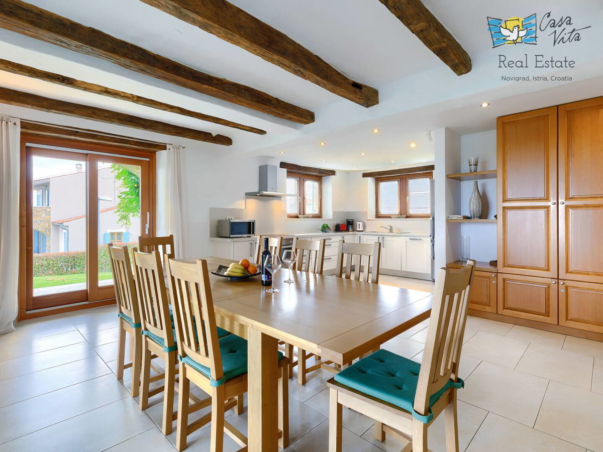 ISTRA, BUJE, Razkošna mediteranska hiša z velikim vrtom