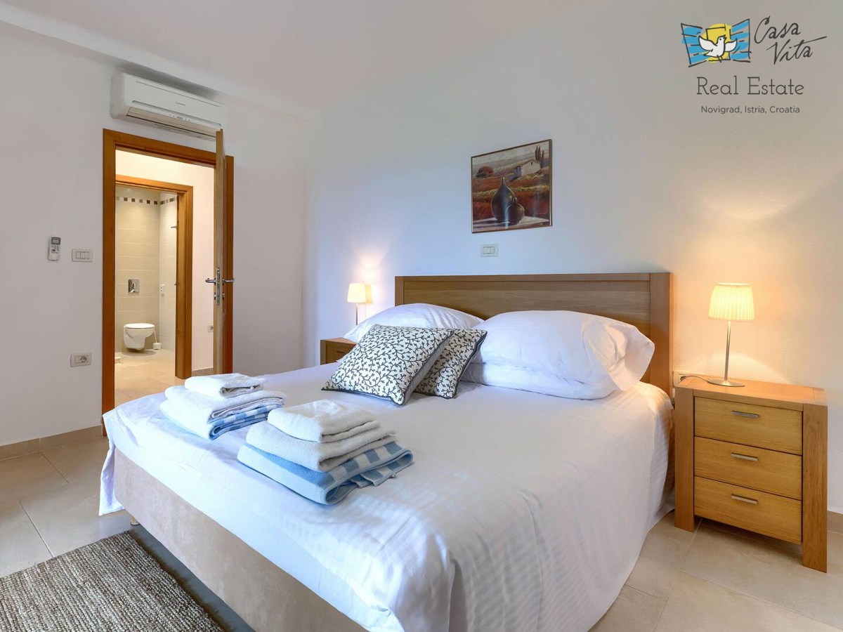 ISTRA, BUJE, Razkošna mediteranska hiša z velikim vrtom