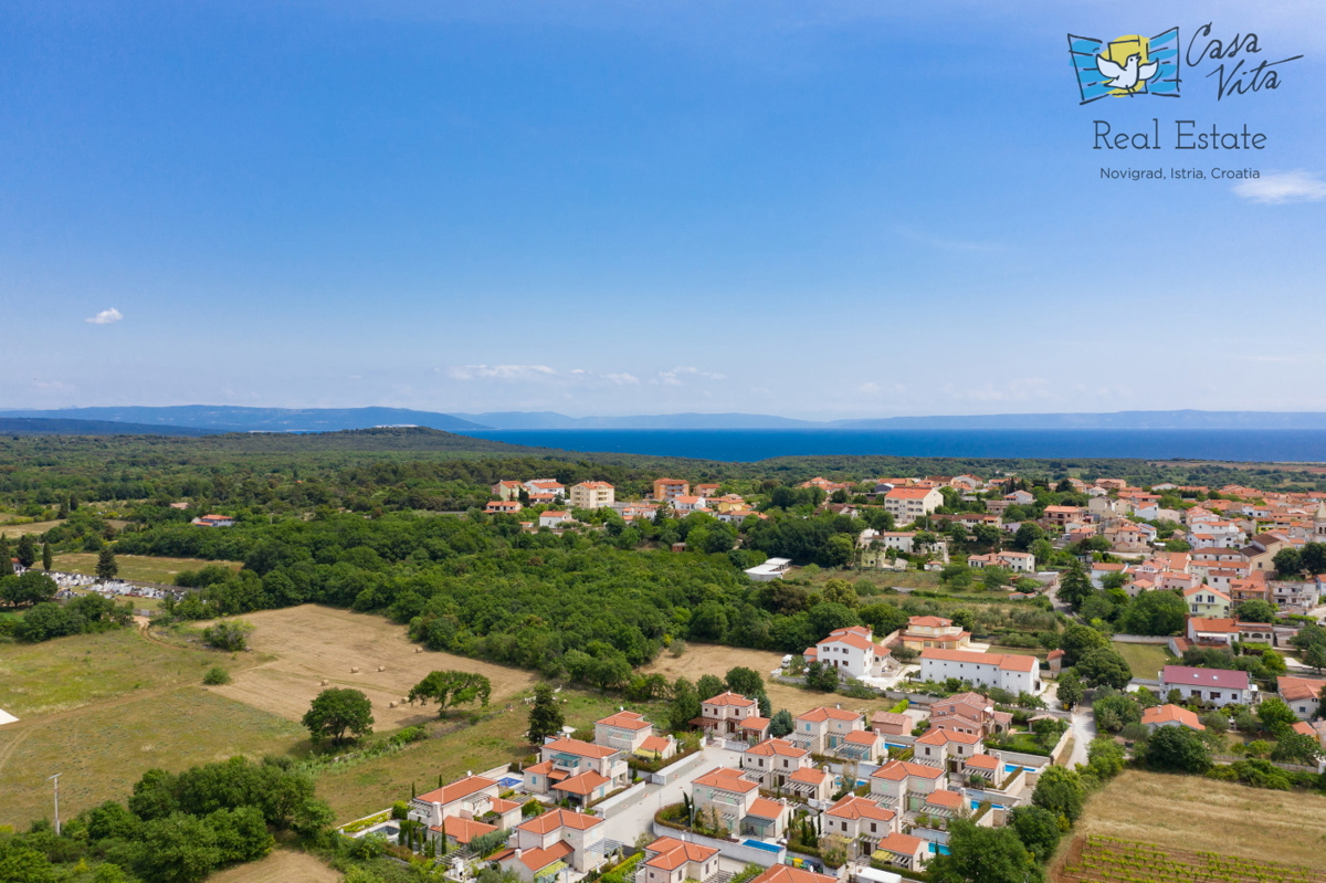 Vila v bližini Pule 500m od morja!
