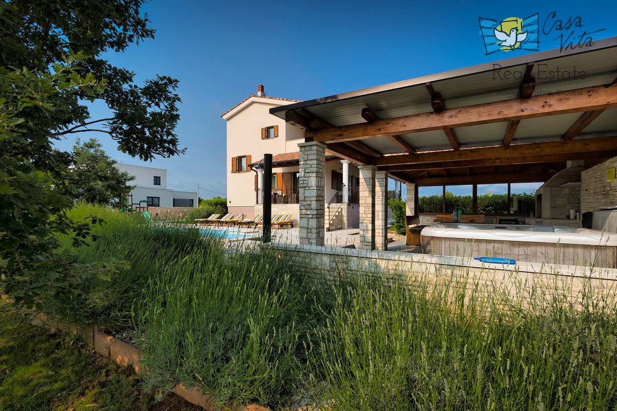 Samostojna hiša, Svetvinčenat, Istra, 650.000€
