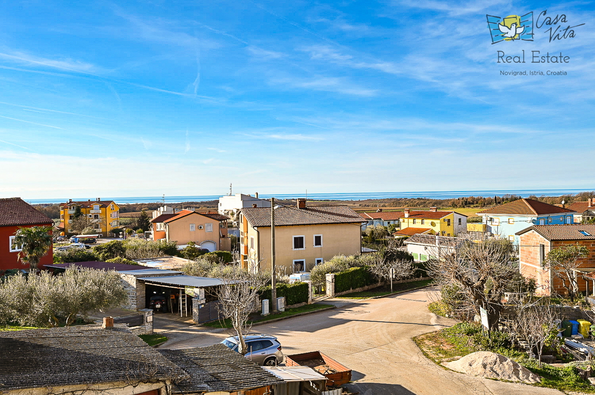 ISTRA, NOVIGRAD - Nova hiša v vrsti s čudovitim pogledom na morje!