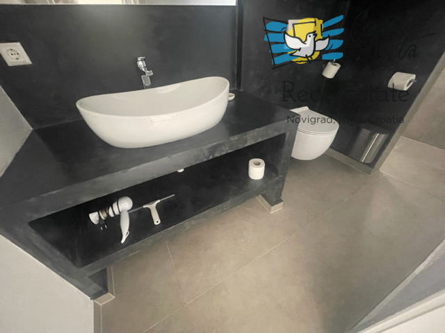 Apartmajska hiša 700m od morja in lepih plaž!