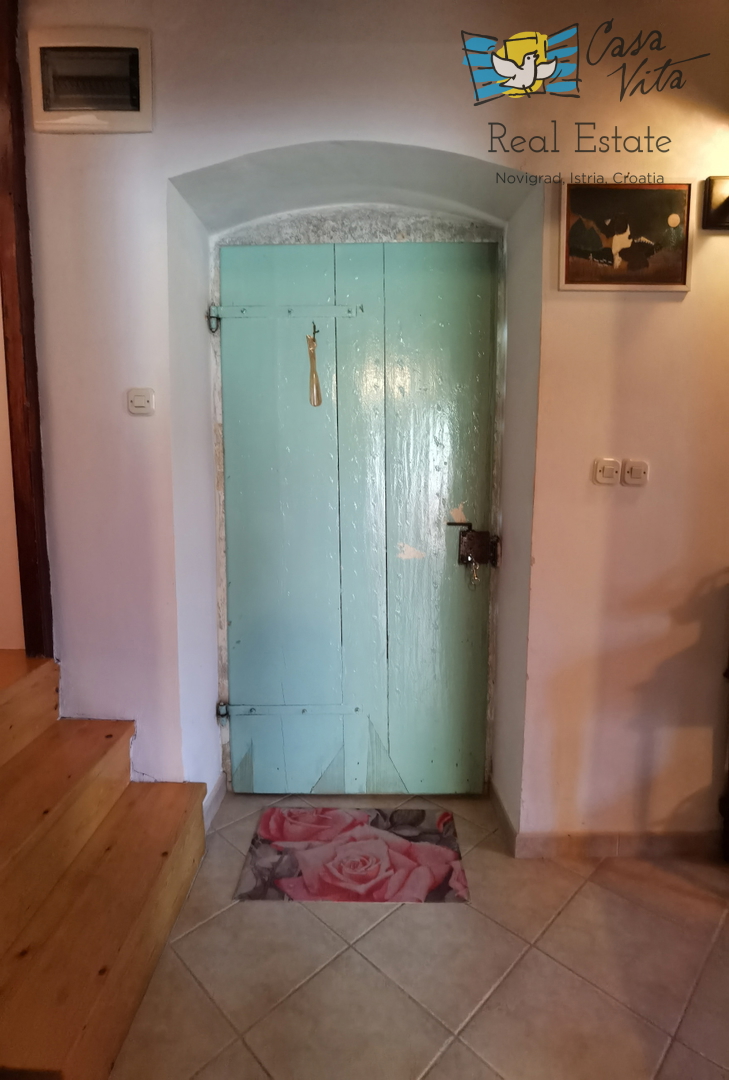 Istrska kamnita hiša z velikim vrtom!