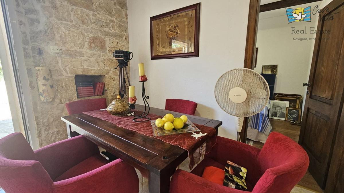Dve kamniti hiši v Višnjanu - Poreč!