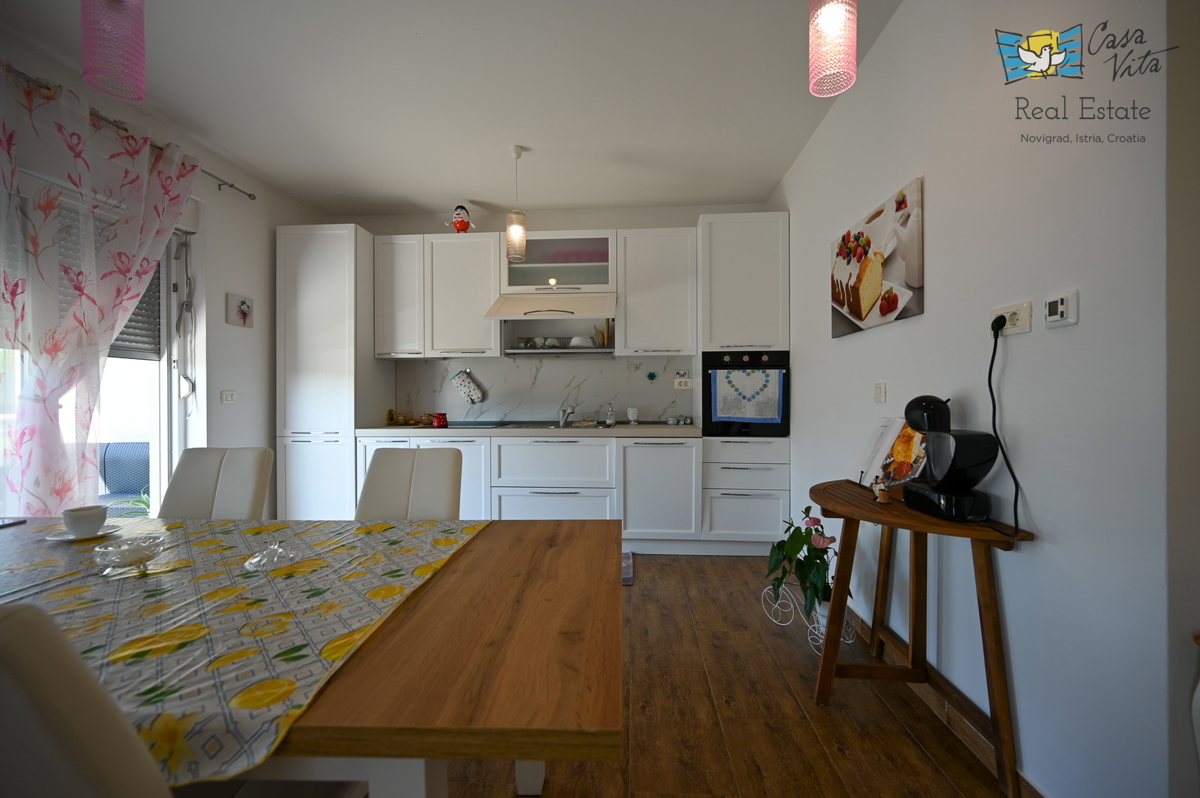 ISTRA, Novigrad - Stanovanje na odlični lokaciji 500 m od morja