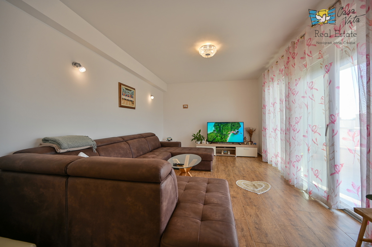 ISTRA, Novigrad - Stanovanje na odlični lokaciji 500 m od morja