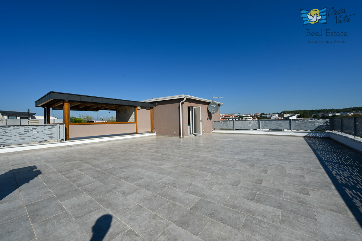 ISTRA, Novigrad - Stanovanje na odlični lokaciji 500 m od morja