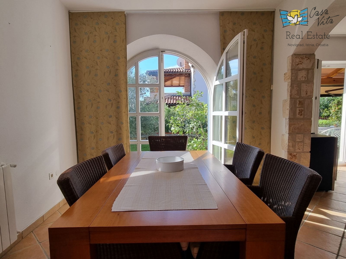 ISTRA, Poreč - Čudovita dvojna hiša 1000 m od morja!