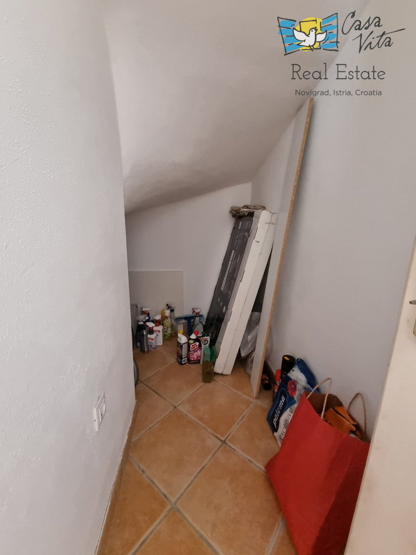 ISTRA, Poreč - Čudovita dvojna hiša 1000 m od morja!