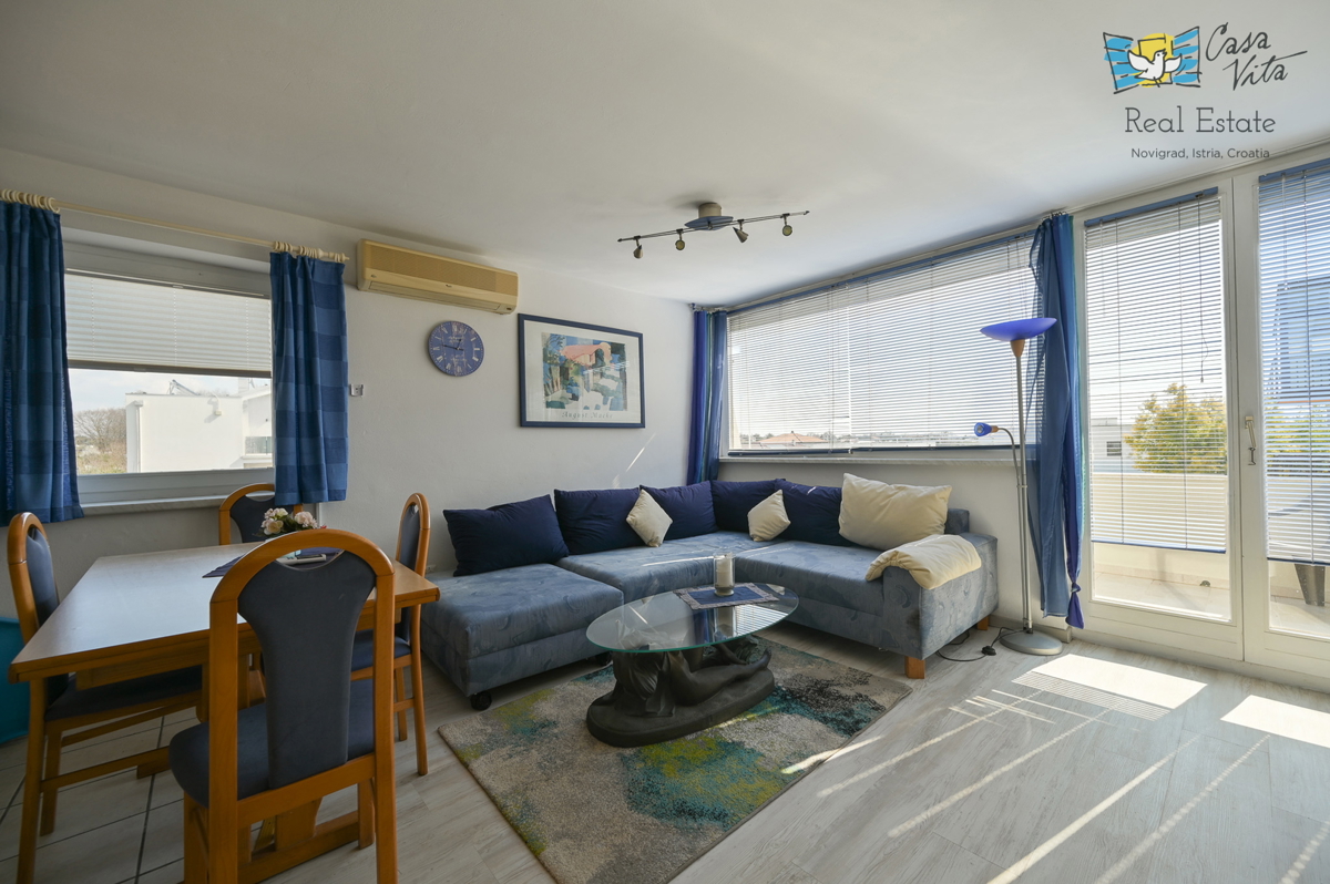 ISTRA, NOVIGRAD - vrstna stanovanjska enota z dvema stanovanjema in garažo