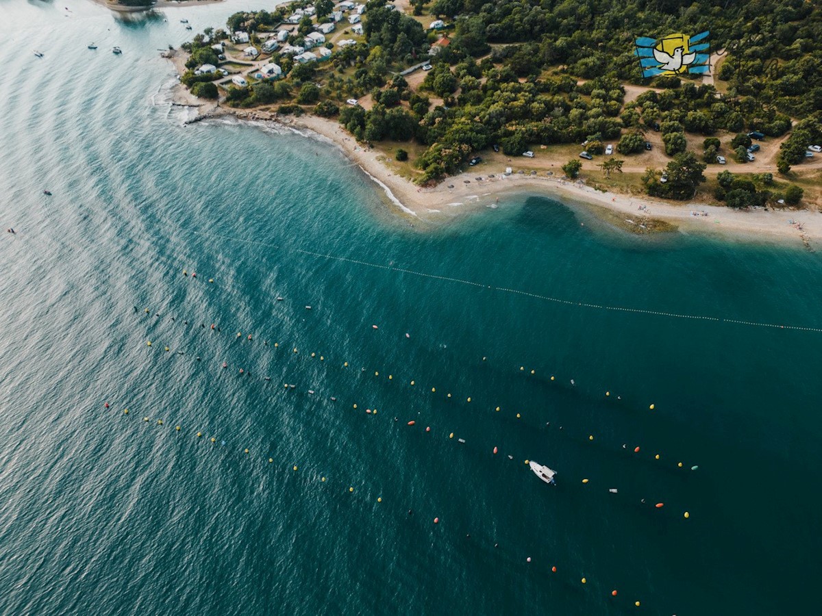 Moderna hiša v okolici Poreča, 1 km od morja!