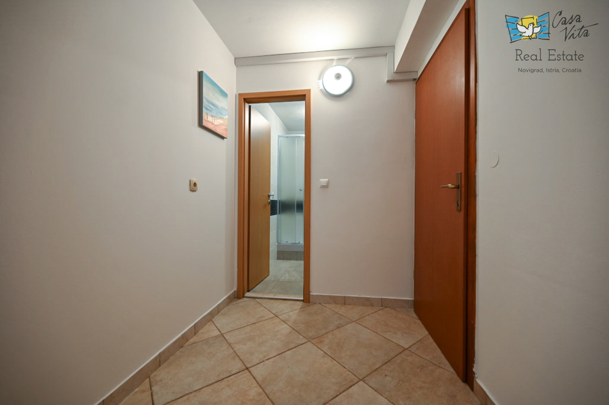 Apartma v pritličju na odlični lokaciji v Novigradu - 500m od morja!