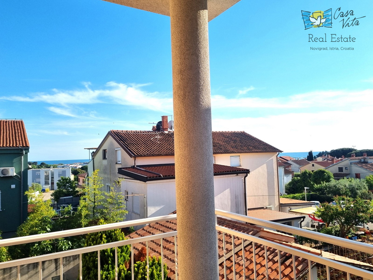 ISTRA, NOVIGRAD - Stanovanje z dvema spalnicama in lepim pogledom na morje!