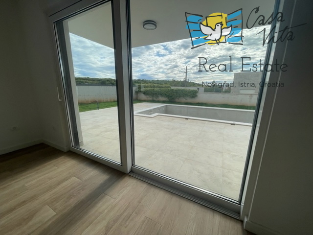 Apartma v pritličju z zasebnim bazenom - Medulin, Banjole!