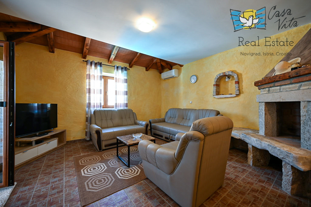 ISTRA, POREČ - Samostojna hiša v okolici Vižinade