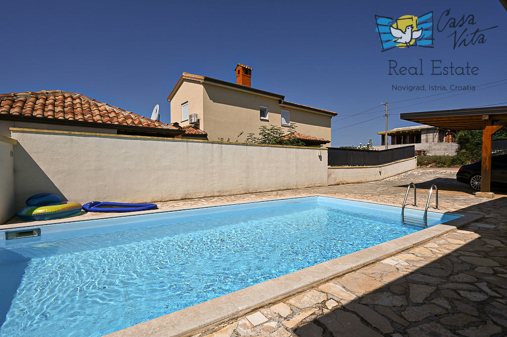 ISTRA, POREČ - Samostojna hiša v okolici Vižinade