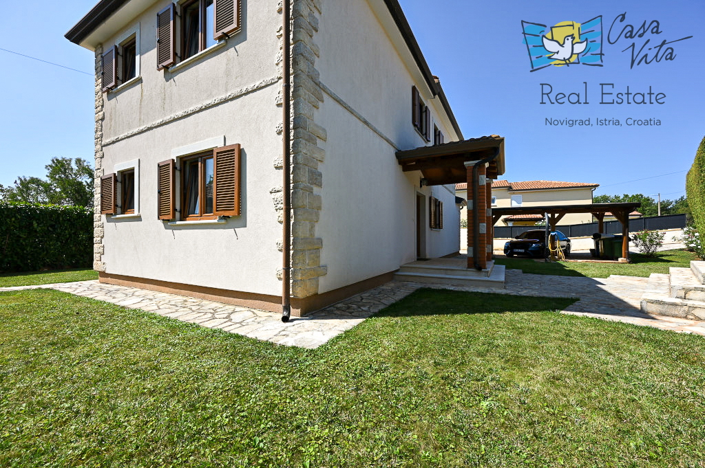 ISTRA, POREČ - Samostojna hiša v okolici Vižinade