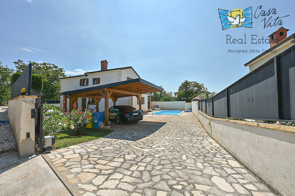 ISTRA, POREČ - Samostojna hiša v okolici Vižinade