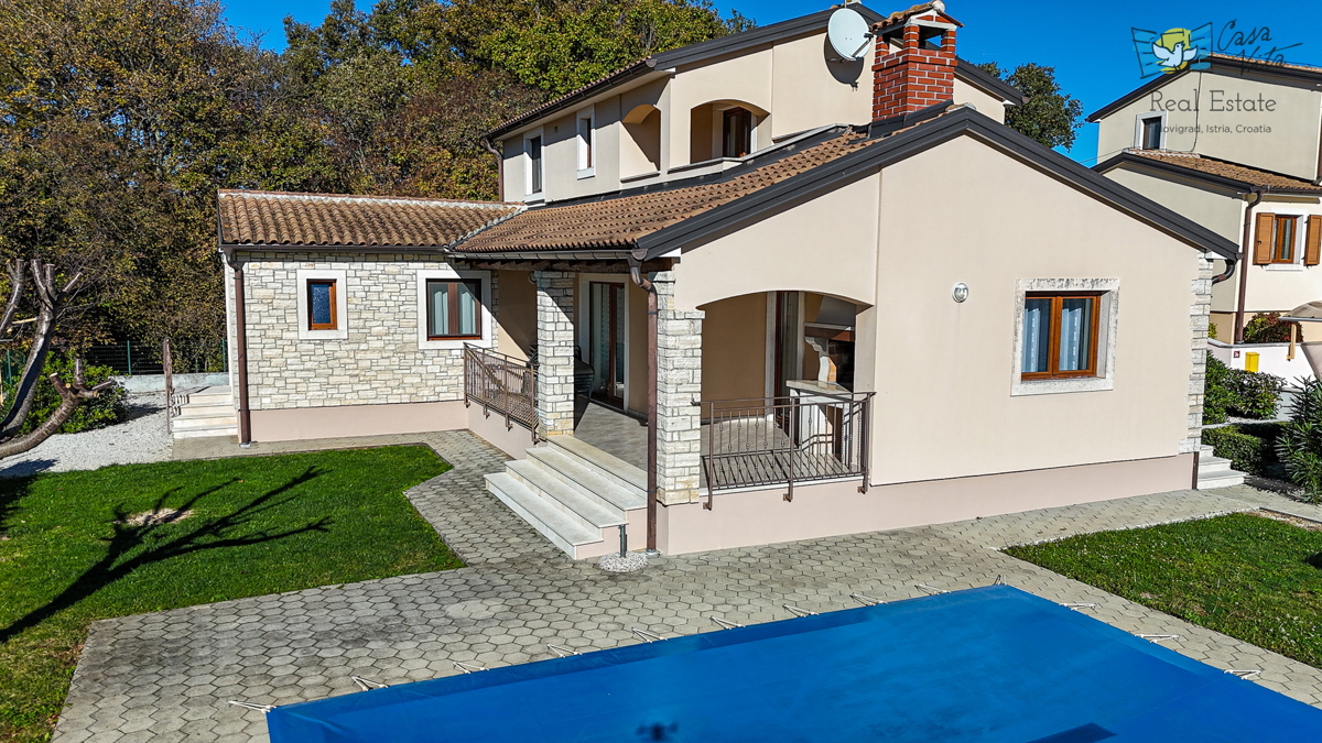 Istra, Poreč - Samostojna hiša 12 km od morja in centra mesta Poreč!