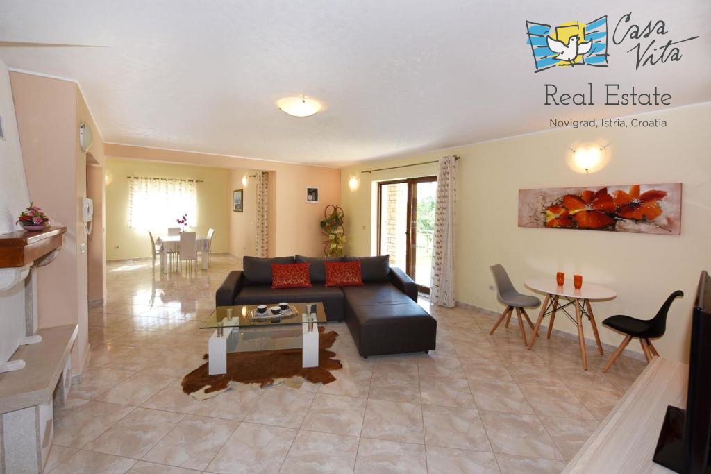 Istra, Poreč - Samostojna hiša 12 km od morja in centra mesta Poreč!