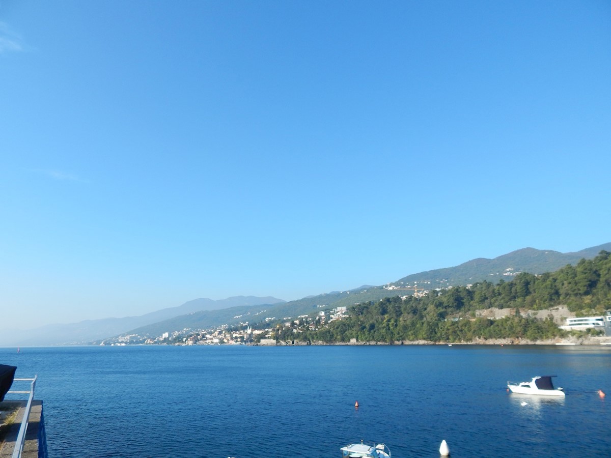 OPATIJA, Vrhunsko 1 sobno stanovanje /AP8/ v 1. nadstropju,