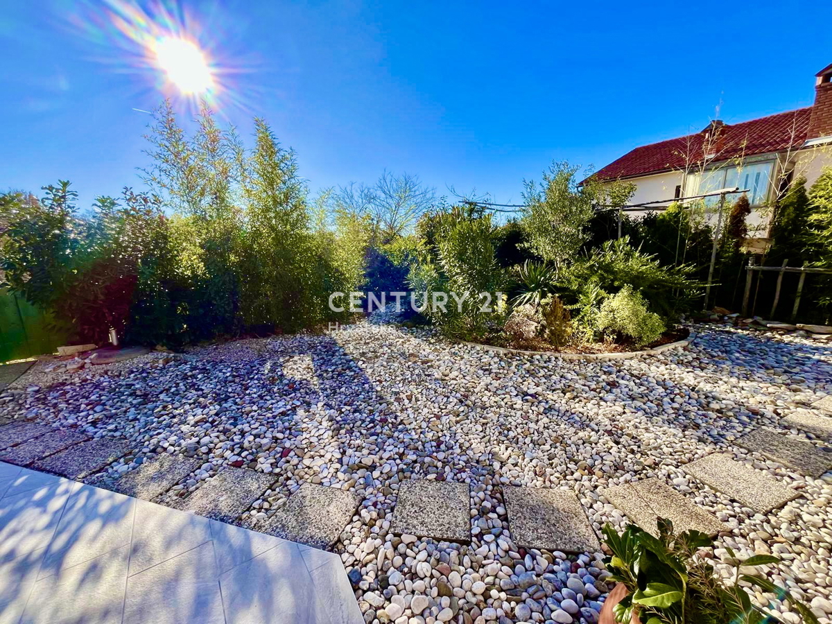 UMAG, OKOLICA, NOVA HIŠA SAMO 1,5 KM OD PLAŽE IN MORJA