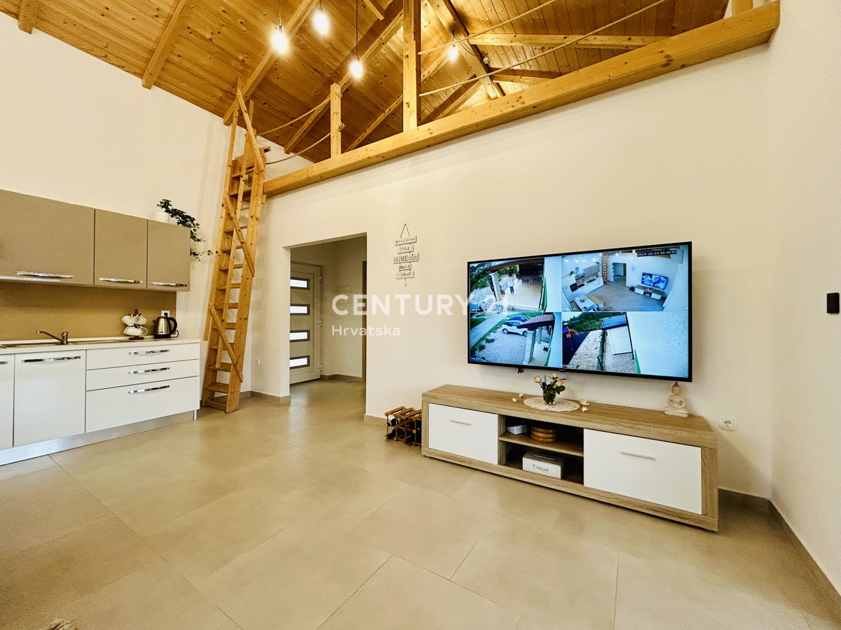 UMAG, OKOLICA, NOVA HIŠA SAMO 1,5 KM OD PLAŽE IN MORJA