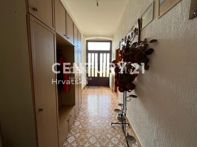 Prodaja, stanovanje, 2,5-sobno (2S+DB), Istarska županija, Umag