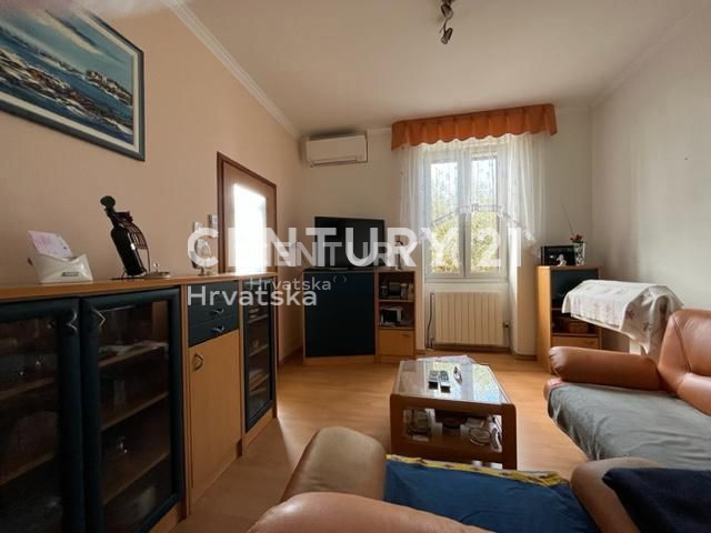 Prodaja, stanovanje, 2,5-sobno (2S+DB), Istarska županija, Umag