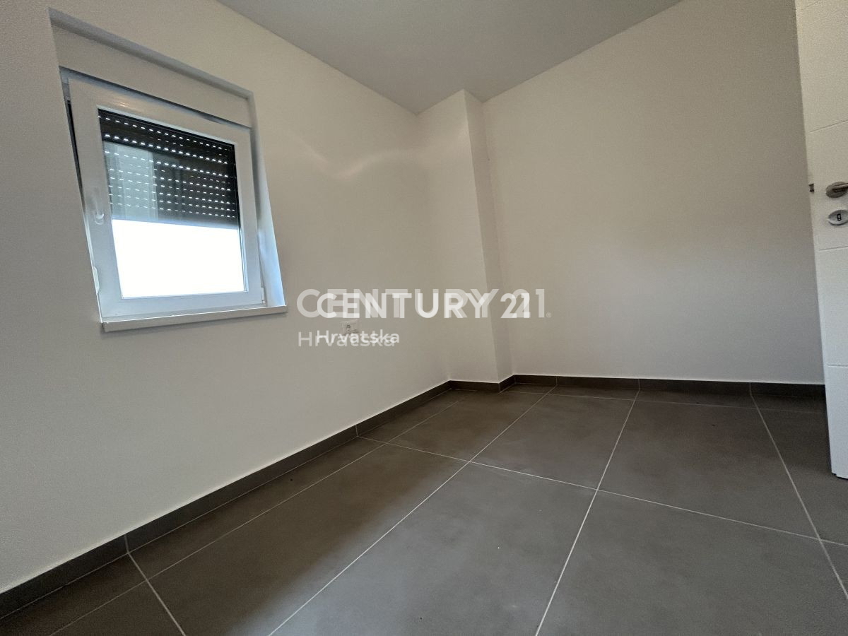 Prodaja, stanovanje, 2,5-sobno (2S+DB), Istarska županija, Umag