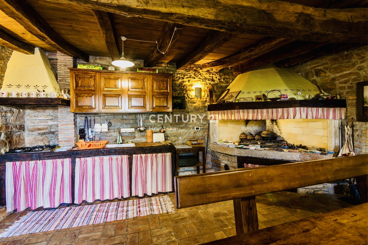 Prodaja, Dvojna hiša, Istarska županija, Oprtalj, Zrenj