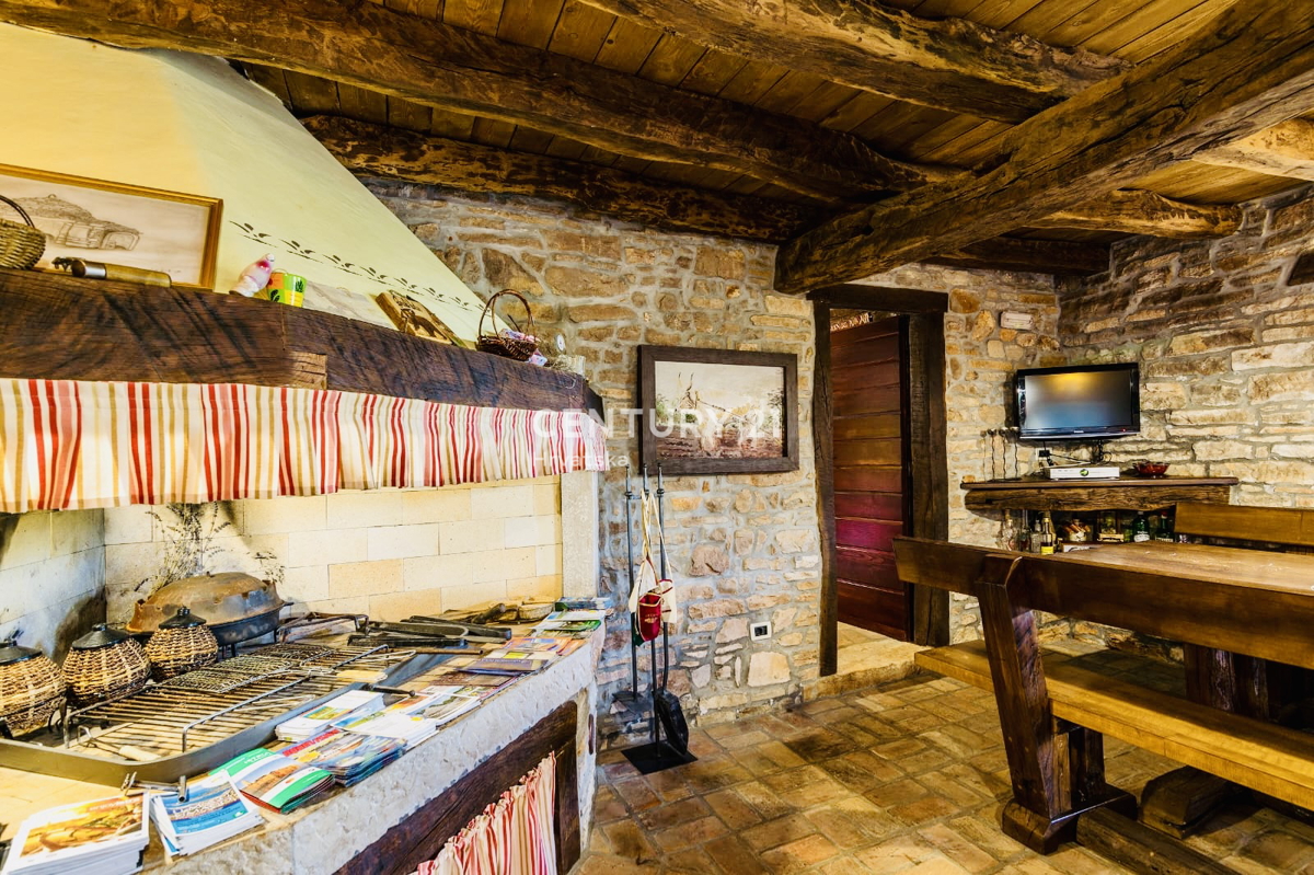 Prodaja, Dvojna hiša, Istarska županija, Oprtalj, Zrenj