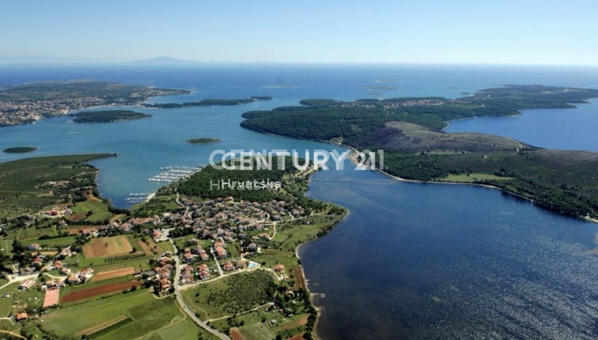 Prodaja, zemljišče, zazidljivo, Istarska županija, Medulin
