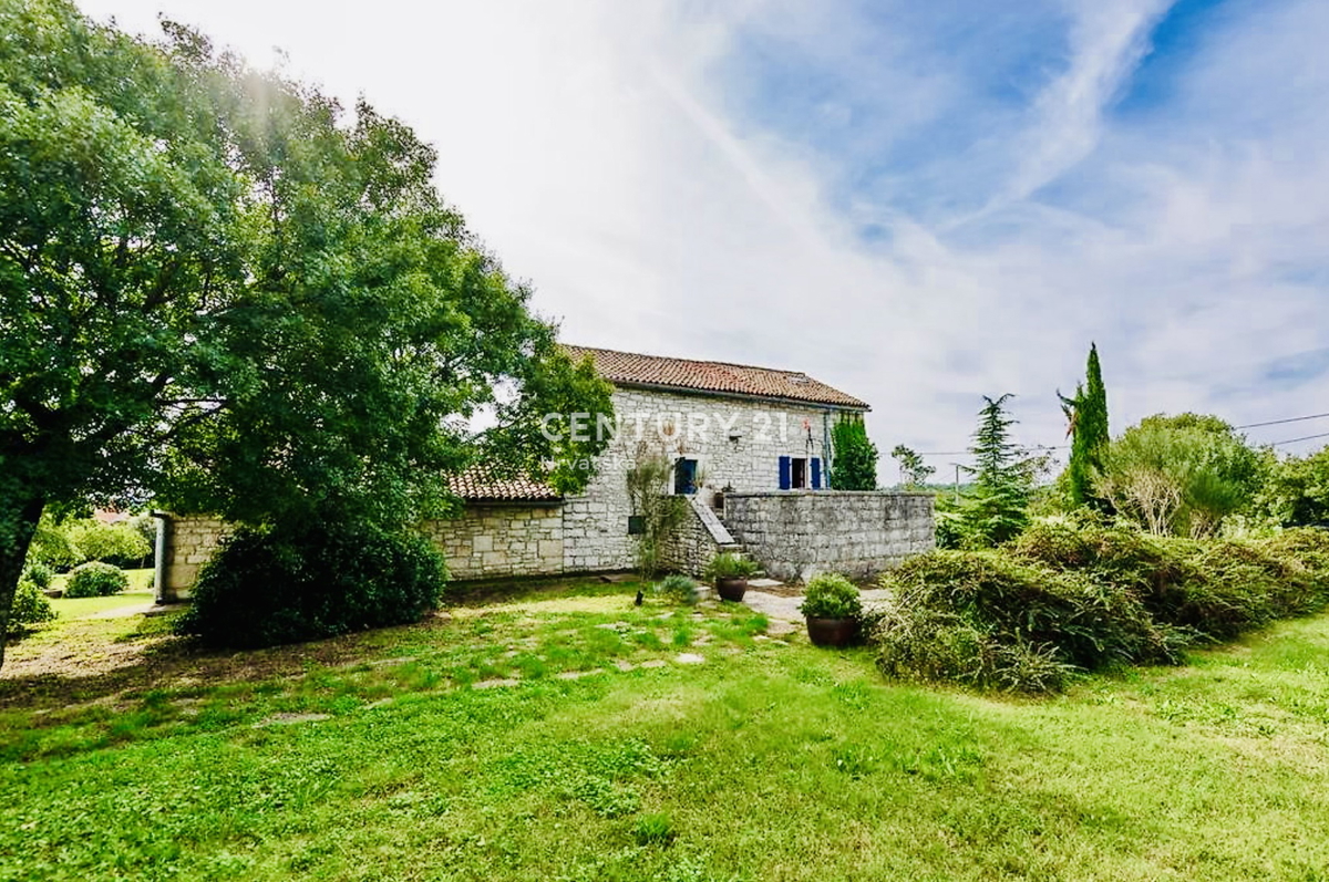 ROVINJ, OKOLICA, EKSKLUZIVNA ISTARSKA POSTAJA