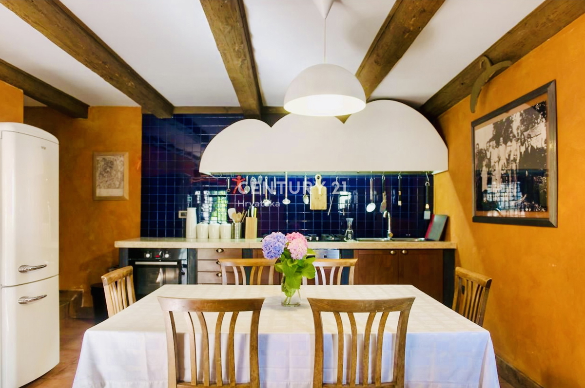 ROVINJ, OKOLICA, EKSKLUZIVNA ISTARSKA POSTAJA