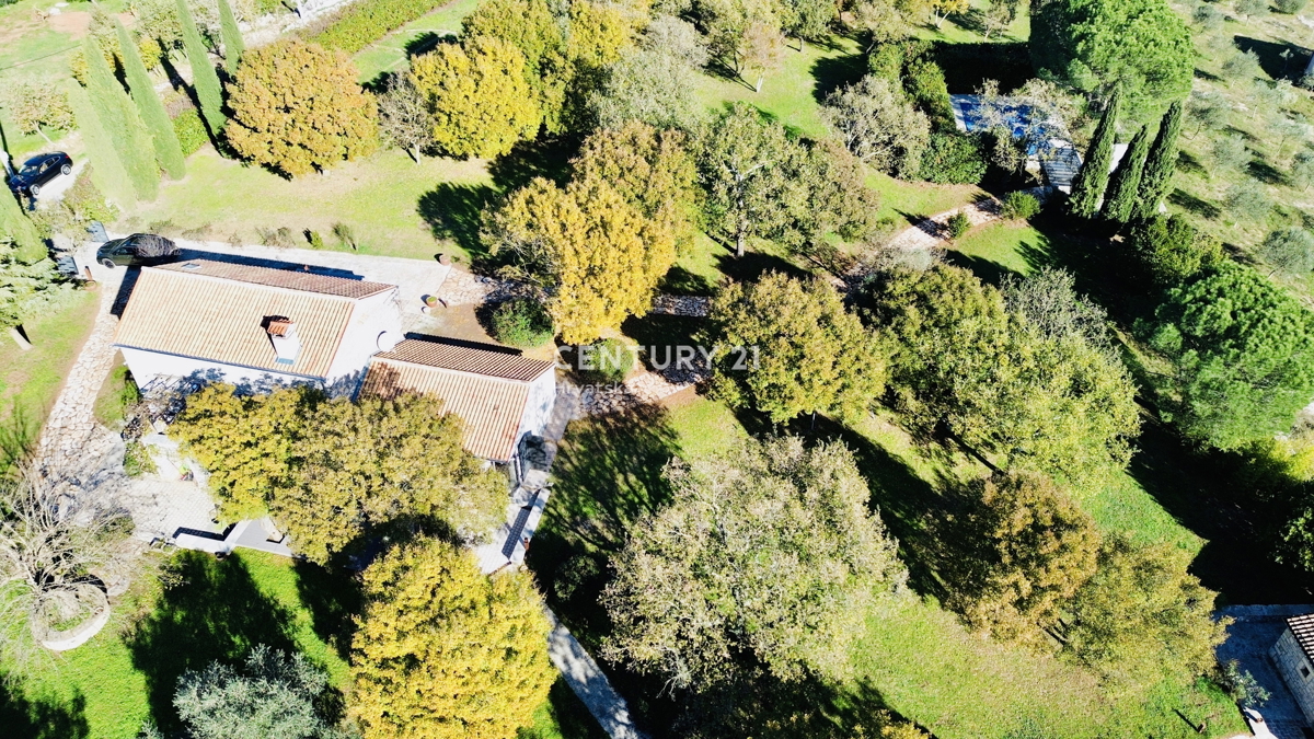 ROVINJ, OKOLICA, EKSKLUZIVNA ISTARSKA POSTAJA