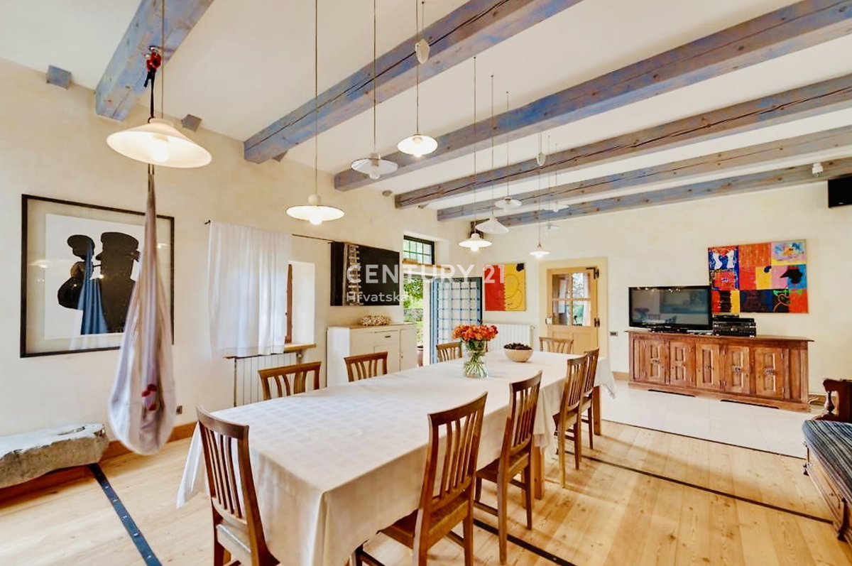 ROVINJ, OKOLICA, EKSKLUZIVNA ISTARSKA POSTAJA