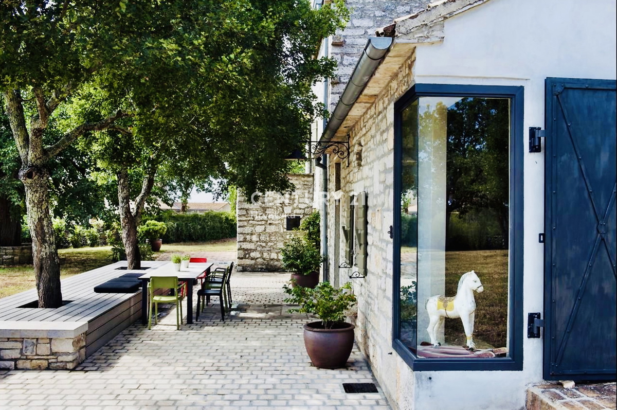 ROVINJ, OKOLICA, EKSKLUZIVNA ISTARSKA POSTAJA