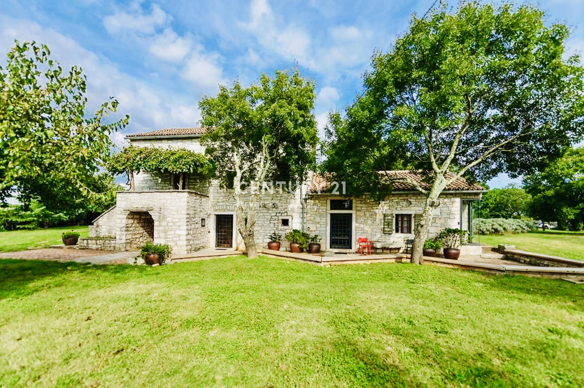 ROVINJ, OKOLICA, EKSKLUZIVNA ISTARSKA POSTAJA